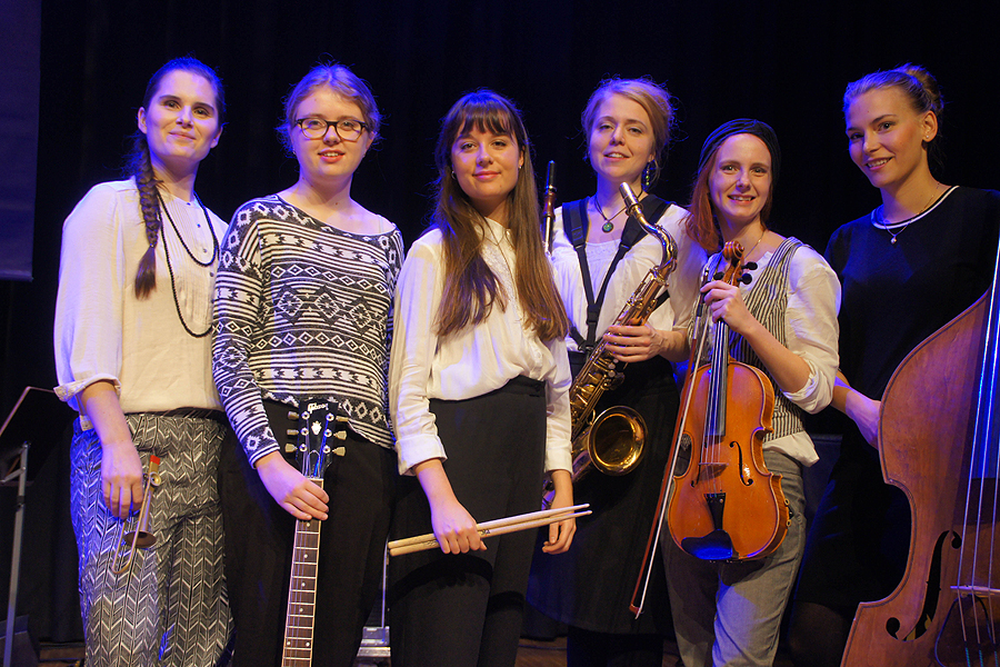 Who’s your mama. Lirar jazz i teaterrestaurangen onsdag den 2 mars. Foto: Claes Tillander